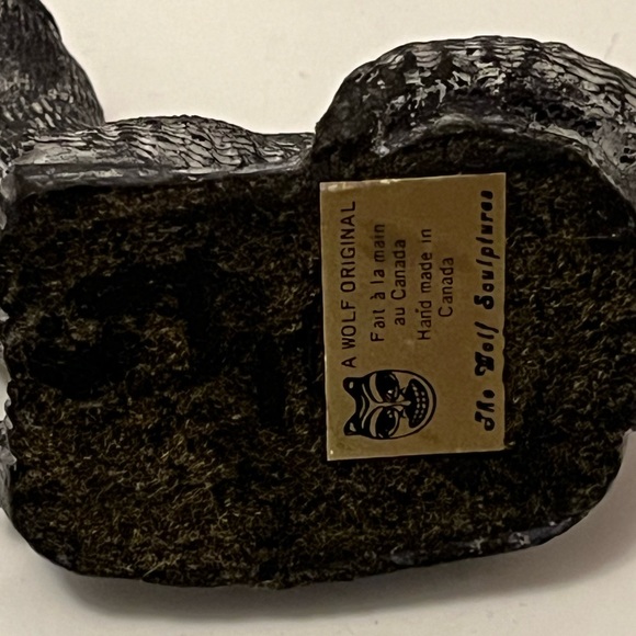 Vintage Otter Original The Wolf Sculptures Canadian Soapstone - Picture 7 of 8